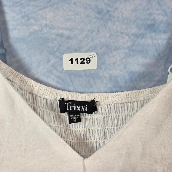 Trixxi Womens White Tiered Ruffle Mini Dress Smocked Back Spaghetti Strap Size M - Picture 2 of 6